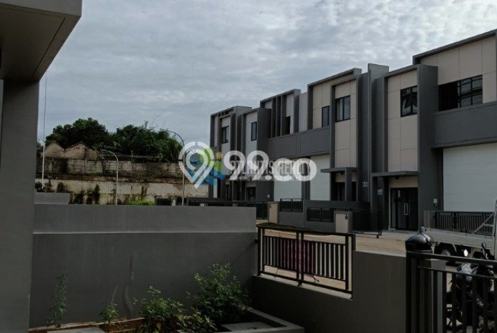 FOR RENT! Gudang di BSD City Cocok untuk Bisnis 171m2 FOR RENT! Gudang di BSD City Cocok untuk Bisnis 171m2