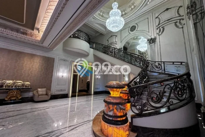 Rumah Mewah LB 1000m2 Siap Huni Desain Elegan di Pantai Indah Kapuk, Jakarta Utara Rumah Mewah LB 1000m2 Siap Huni Desain Elegan di Pantai Indah Kapuk, Jakarta Utara