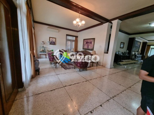 Siap Huni Rumah Mewah 7 Kamar di Kebayoran Baru Dekat ke Mana Pun Siap Huni Rumah Mewah 7 Kamar di Kebayoran Baru Dekat ke Mana Pun