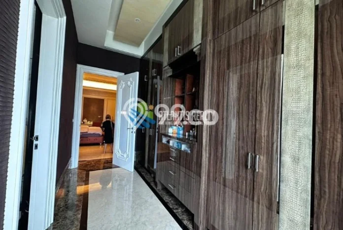 Rumah Mewah LB 1000m2 Siap Huni Desain Elegan di Pantai Indah Kapuk, Jakarta Utara Rumah Mewah LB 1000m2 Siap Huni Desain Elegan di Pantai Indah Kapuk, Jakarta Utara