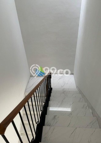 For Sale! Luxury House LT 126m2 Desain Elegan di Alam Sutera For Sale! Luxury House LT 126m2 Desain Elegan di Alam Sutera