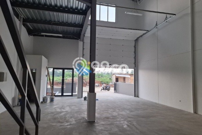 FOR RENT! Gudang di BSD City Cocok untuk Bisnis 171m2 FOR RENT! Gudang di BSD City Cocok untuk Bisnis 171m2
