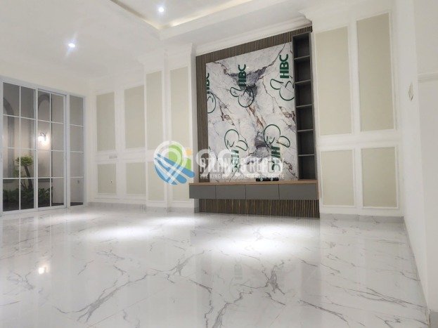 Hot Offer Hunian Premium Ideal dan Luas di Kembangan, Jakarta Barat Hot Offer Hunian Premium Ideal dan Luas di Kembangan, Jakarta Barat