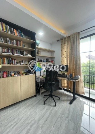 Rumah Elit LB 350m2 Siap Huni Desain Elegan di BSD City, Tangerang Rumah Elit LB 350m2 Siap Huni Desain Elegan di BSD City, Tangerang