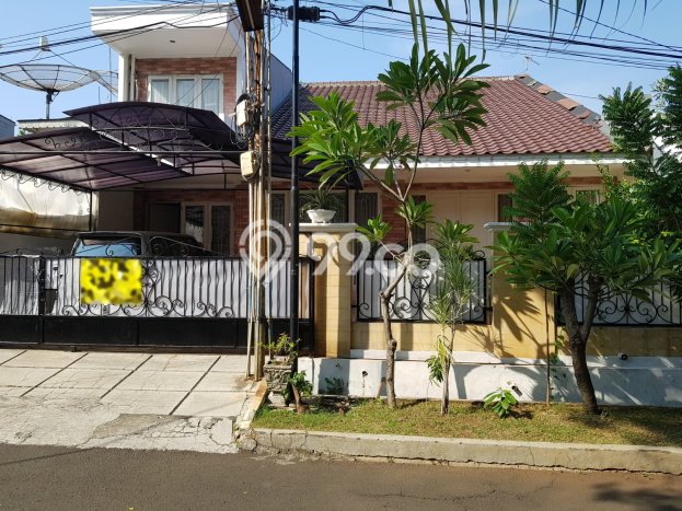 Ready to Use! Premium House LT 222m2 Desain Modern di Pulomas Ready to Use! Premium House LT 222m2 Desain Modern di Pulomas