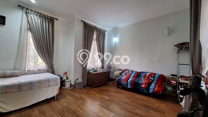 Hunian Eksklusif Dijual LT 570m2 di Cinere, Depok Hunian Eksklusif Dijual LT 570m2 di Cinere, Depok