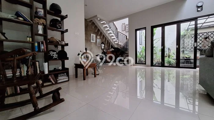 For Sale! Luxury House LT 265m2 Desain Modern di Cinere For Sale! Luxury House LT 265m2 Desain Modern di Cinere