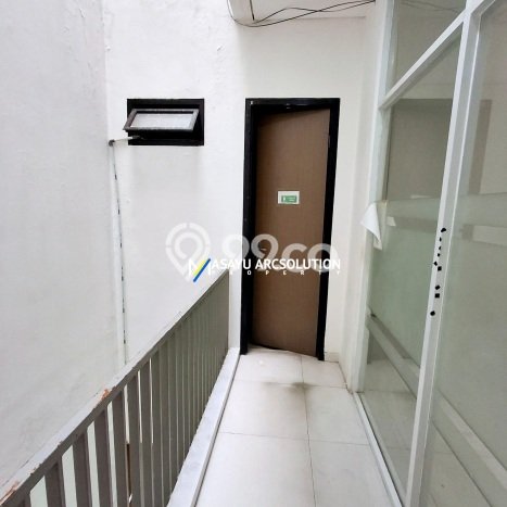Area Ramai! Ruko Dijual di Cinere untuk Bisnis Luas Bangunan 315m2 Area Ramai! Ruko Dijual di Cinere untuk Bisnis Luas Bangunan 315m2