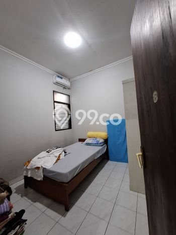 Dijual Cepat Rumah Bagus Siap Huni LB 200m2 di Cinere, Depok Dijual Cepat Rumah Bagus Siap Huni LB 200m2 di Cinere, Depok