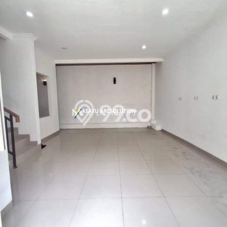 Rumah Luas Asri 3 KT Siap Huni di Cirendeu Jakarta Selatan Rumah Luas Asri 3 KT Siap Huni di Cirendeu Jakarta Selatan