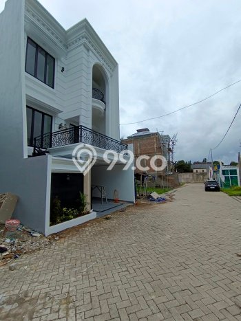 Jual Rumah Luas Elegan Dengan View Cantik di Lenteng Agung, Jakarta Selatan Jual Rumah Luas Elegan Dengan View Cantik di Lenteng Agung, Jakarta Selatan