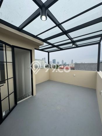 Jual Rumah Luas Megah Dengan View Eksklusif di Setiabudi, Jakarta Selatan Jual Rumah Luas Megah Dengan View Eksklusif di Setiabudi, Jakarta Selatan