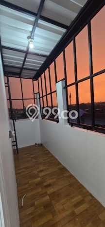 Rumah Modern 4 KT di Tanah Baru Depok Semi Furnished Rumah Modern 4 KT di Tanah Baru Depok Semi Furnished