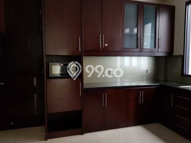 Jual Rumah Luas Elegan Dengan View Eksklusif di Pondok Pinang, Jakarta Selatan Jual Rumah Luas Elegan Dengan View Eksklusif di Pondok Pinang, Jakarta Selatan
