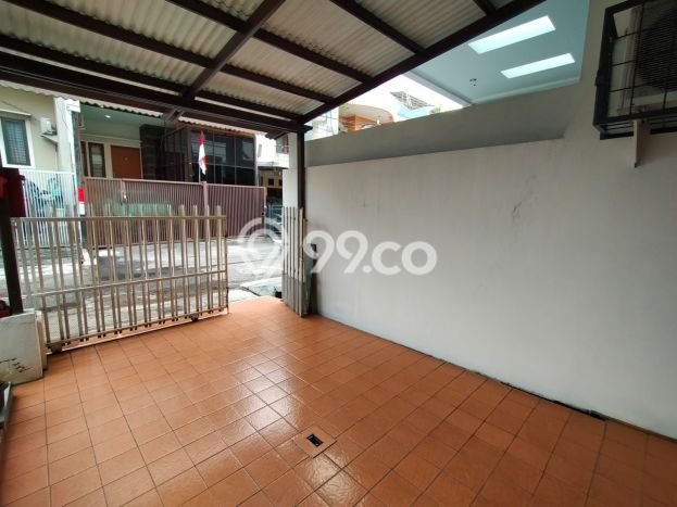 Dijual Rumah 3 Kamar Lokasi Strategis Nyaman dan Strategis di Kelapa Gading Dijual Rumah 3 Kamar Lokasi Strategis Nyaman dan Strategis di Kelapa Gading