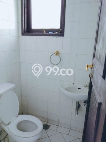 Disewakan! Rumah 4 Kamar Tidur &
3 Kamar Mandi di Sentul City, Bogor Disewakan! Rumah 4 Kamar Tidur &
3 Kamar Mandi di Sentul City, Bogor
