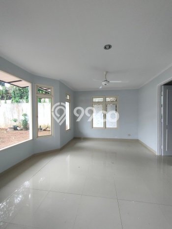 Rumah Elit LB 225m2 Siap Pakai Desain Elegan di Sentul City, Bogor Rumah Elit LB 225m2 Siap Pakai Desain Elegan di Sentul City, Bogor