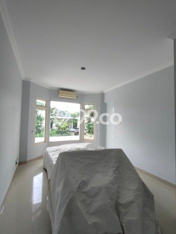 Rumah Elit LB 225m2 Siap Pakai Desain Elegan di Sentul City, Bogor Rumah Elit LB 225m2 Siap Pakai Desain Elegan di Sentul City, Bogor
