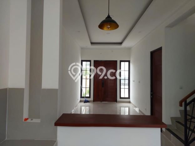 Rumah Luas Asri 4 KT Siap Pakai di Sentul City Bogor Rumah Luas Asri 4 KT Siap Pakai di Sentul City Bogor