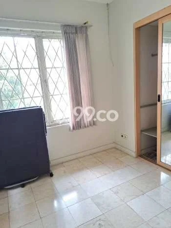 Disewakan! Rumah 3 Kamar Tidur &
3 Kamar Mandi di Sentul City, Bogor Disewakan! Rumah 3 Kamar Tidur &
3 Kamar Mandi di Sentul City, Bogor