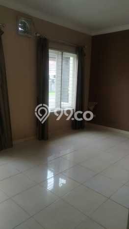 Dijual Cepat Rumah Favorit Siap Huni LB 135m2 di Rungkut, Surabaya Dijual Cepat Rumah Favorit Siap Huni LB 135m2 di Rungkut, Surabaya