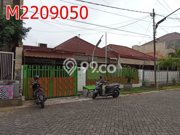 Dijual Rumah Premium dengan Fasilitas Sekitar Komplit di Sukolilo, Surabaya Dijual Rumah Premium dengan Fasilitas Sekitar Komplit di Sukolilo, Surabaya