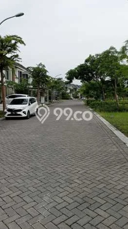 Rumah Eksklusif Best Area di Surabaya, Jawa Timur Rumah Eksklusif Best Area di Surabaya, Jawa Timur
