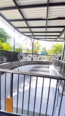 For Sale! Luxury House LT 280m2 Desain Modern di Lidah Wetan For Sale! Luxury House LT 280m2 Desain Modern di Lidah Wetan