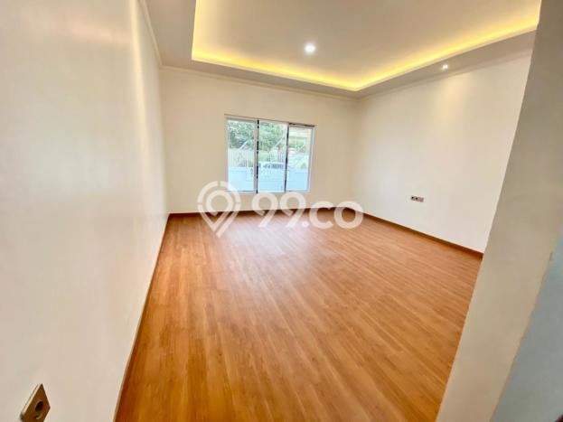 Hunian Strategis 5 KT LB 350m2 Kondisi Bagus di Kreo Hunian Strategis 5 KT LB 350m2 Kondisi Bagus di Kreo