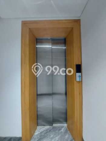 For Sale! Premium House LT 274m2 Desain Modern di Pondok Indah For Sale! Premium House LT 274m2 Desain Modern di Pondok Indah