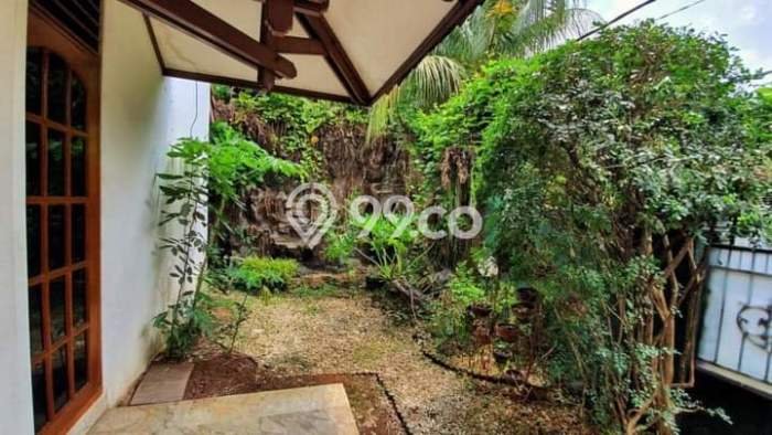 Rumah Mewah Dijual LT 356m2 di Kebayoran Lama, Jakarta Selatan Rumah Mewah Dijual LT 356m2 di Kebayoran Lama, Jakarta Selatan