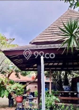 Rumah Eksklusif Dijual LT 2460m2 di Ciputat, Tangerang Selatan Rumah Eksklusif Dijual LT 2460m2 di Ciputat, Tangerang Selatan