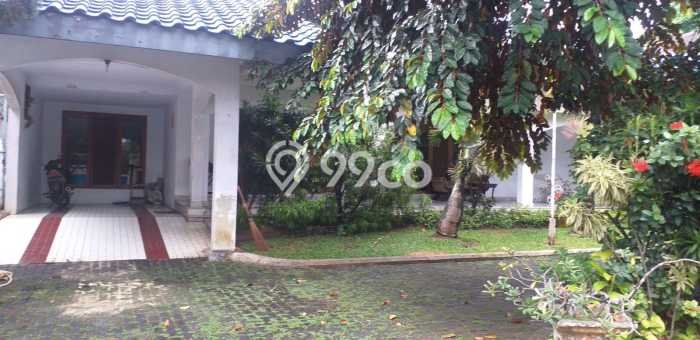 Dijual Rumah Luas Elegan Dengan View Eksklusif di Petukangan, Jakarta Selatan Dijual Rumah Luas Elegan Dengan View Eksklusif di Petukangan, Jakarta Selatan