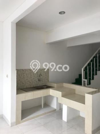 Rumah Luas Asri 3 KT Siap Pakai di Sektor 5 - Bintaro Tangerang Selatan Rumah Luas Asri 3 KT Siap Pakai di Sektor 5 - Bintaro Tangerang Selatan