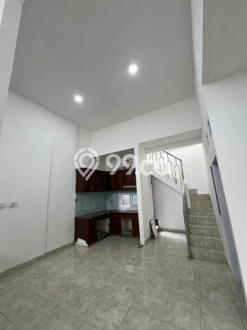 Jual Rumah Bagus Siap Huni LB 190m2 di Beji, Depok Jual Rumah Bagus Siap Huni LB 190m2 di Beji, Depok