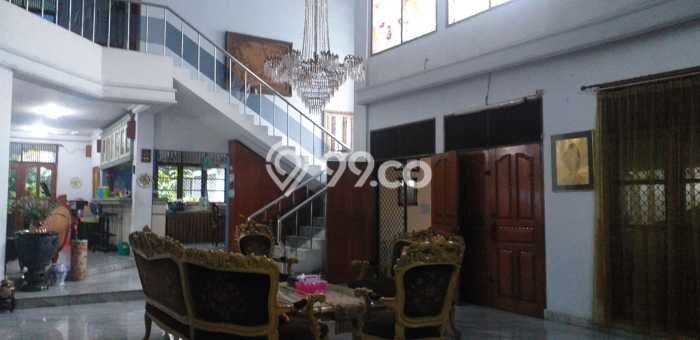 Dijual Rumah Luas Elegan Dengan View Eksklusif di Petukangan, Jakarta Selatan Dijual Rumah Luas Elegan Dengan View Eksklusif di Petukangan, Jakarta Selatan