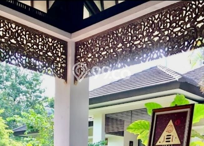Rumah Eksklusif Dijual LT 2460m2 di Ciputat, Tangerang Selatan Rumah Eksklusif Dijual LT 2460m2 di Ciputat, Tangerang Selatan
