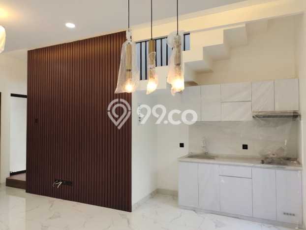 Dijual Rumah Premium dengan Fasilitas Sekitar Lengkap di Pesanggrahan, Jakarta Selatan Dijual Rumah Premium dengan Fasilitas Sekitar Lengkap di Pesanggrahan, Jakarta Selatan