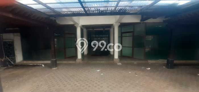 For Sale! Luxury House LT 330m2 Desain Elegan di Gandaria For Sale! Luxury House LT 330m2 Desain Elegan di Gandaria