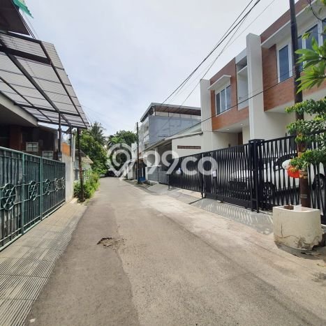 Jual Rumah Eksklusif 3 KT di Rawa Buaya, Jakarta Barat Jual Rumah Eksklusif 3 KT di Rawa Buaya, Jakarta Barat
