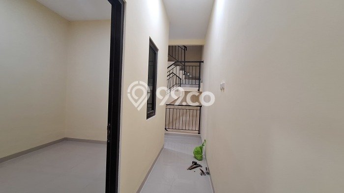 For Sale Rumah 3 Kamar Lokasi Strategis Nyaman dan Strategis di Grogol Petamburan For Sale Rumah 3 Kamar Lokasi Strategis Nyaman dan Strategis di Grogol Petamburan