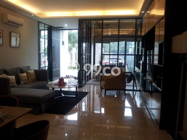 Rumah Elit Modern Siap Huni di Kedoya Selatan Jakarta Barat Rumah Elit Modern Siap Huni di Kedoya Selatan Jakarta Barat