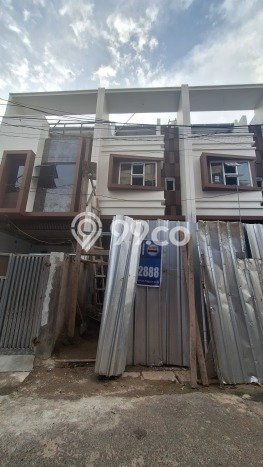 Rumah Luas Asri 3 KT Siap Pakai di Tanjung Duren Jakarta Barat Rumah Luas Asri 3 KT Siap Pakai di Tanjung Duren Jakarta Barat
