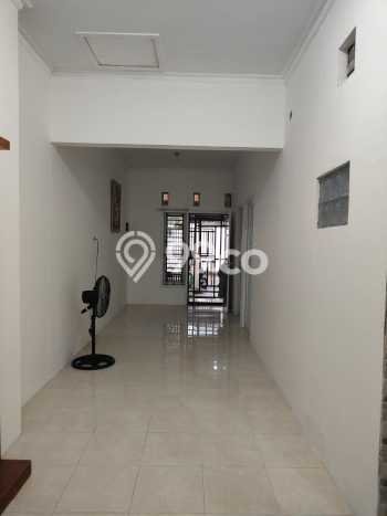 HARGA TERBAIK! Rumah area Pedurungan, 0 KT, Lingkungan Sejuk, LT 100m² LB 100m² HARGA TERBAIK! Rumah area Pedurungan, 0 KT, Lingkungan Sejuk, LT 100m² LB 100m²