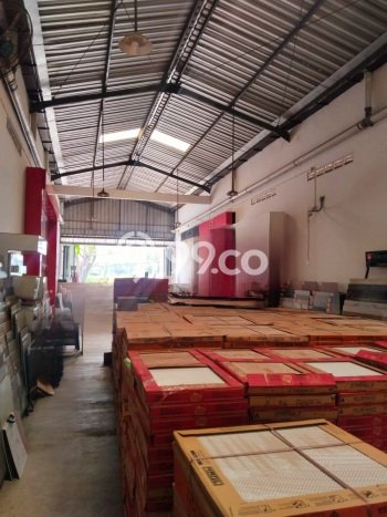 AREA KOMERSIAL! Ruko di Pedurungan, Luas 198m2m², Posisi Strategis AREA KOMERSIAL! Ruko di Pedurungan, Luas 198m2m², Posisi Strategis
