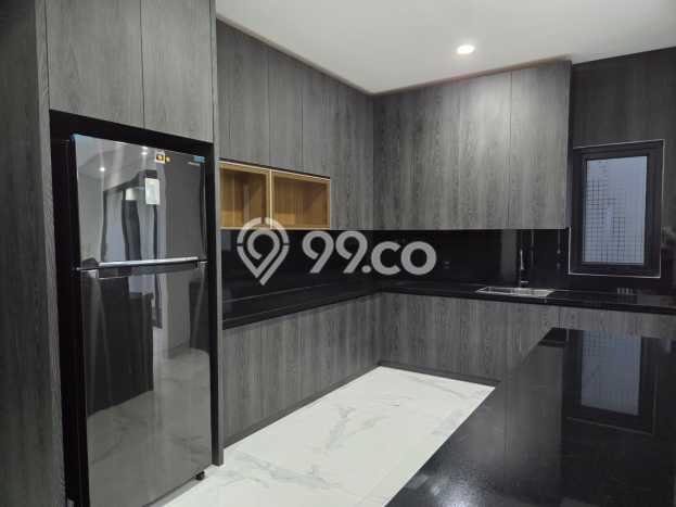 BEST CHOICE! Rumah di , LT 288m2m² LB 360m2m² BEST CHOICE! Rumah di , LT 288m2m² LB 360m2m²