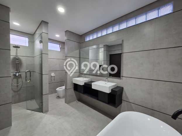BEST CHOICE! Rumah di , LT 288m2m² LB 360m2m² BEST CHOICE! Rumah di , LT 288m2m² LB 360m2m²