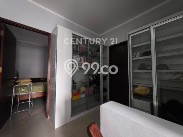 Jual Rumah Luas Elegan Dengan View Eksklusif di Rawamangun, Jakarta Timur Jual Rumah Luas Elegan Dengan View Eksklusif di Rawamangun, Jakarta Timur