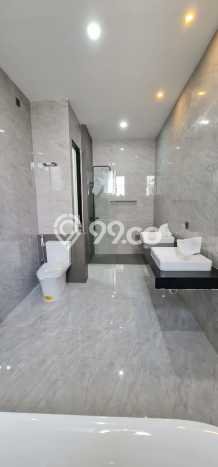 For Sale! Premium House LT 180m2 Desain Elegan di Citraland For Sale! Premium House LT 180m2 Desain Elegan di Citraland