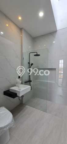 For Sale! Premium House LT 180m2 Desain Elegan di Citraland For Sale! Premium House LT 180m2 Desain Elegan di Citraland